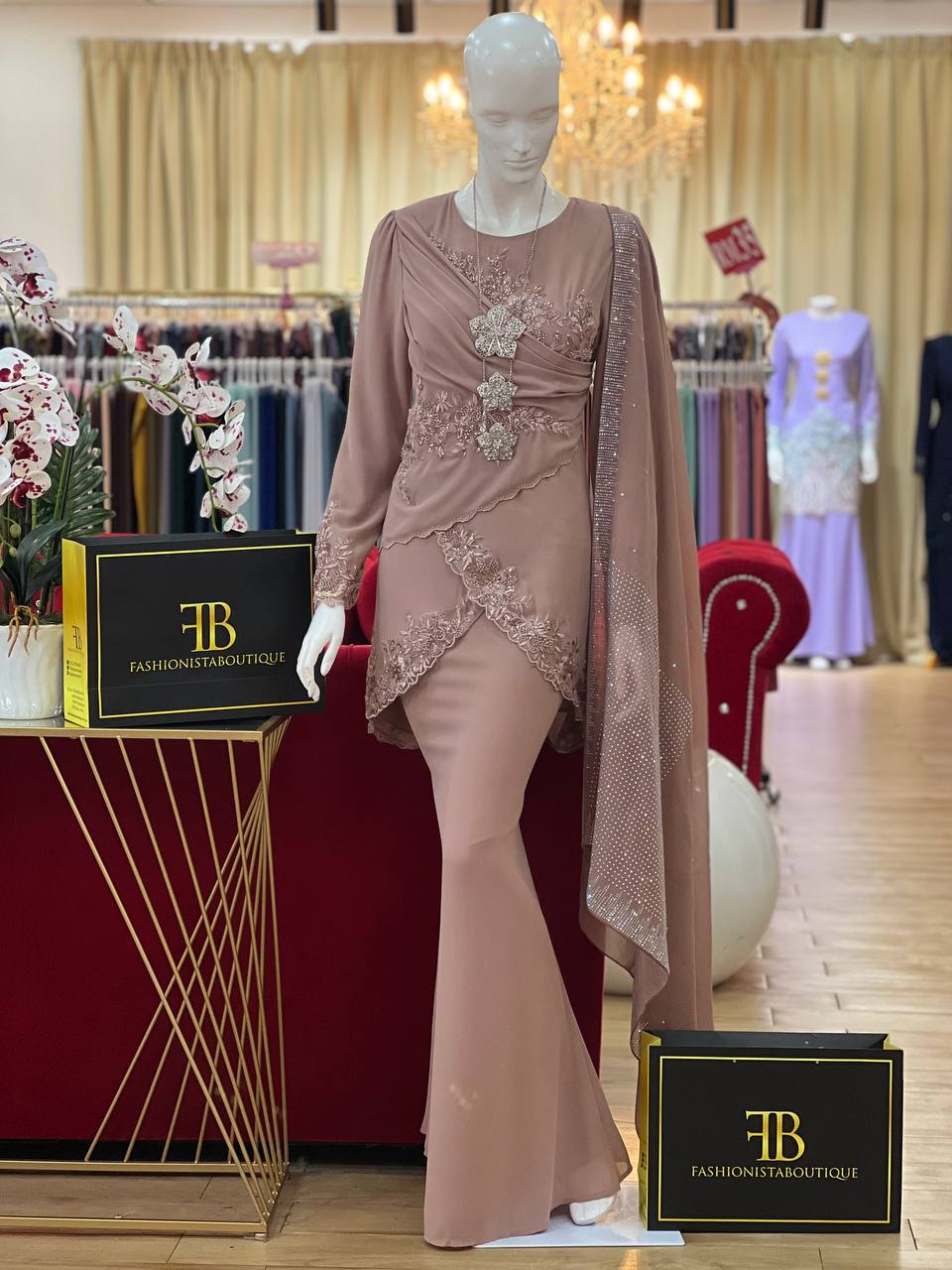 Baju Kurung Moden, Stylish Asymmetrical Hemline, Diagonal Draping, Floral Lace Appliques, Mermaid Skirt, Silver Brooch & Necklace